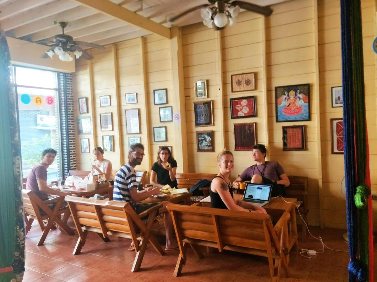 Baan Jaidee Guesthouse Трат Экстерьер фото